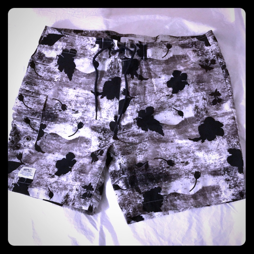 Wesc board short